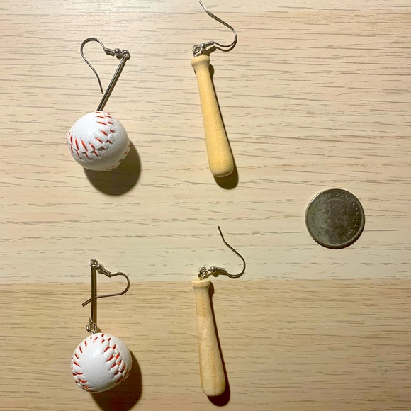 Jewelry - Very cute 2 baseball & 2 bat earrings